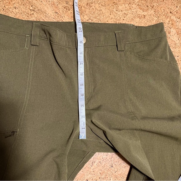 Duluth Trading Co Wm’s Breeze Shooter Slim Leg pant In Olive Green Sz 14 x 33 - Picture 14 of 16